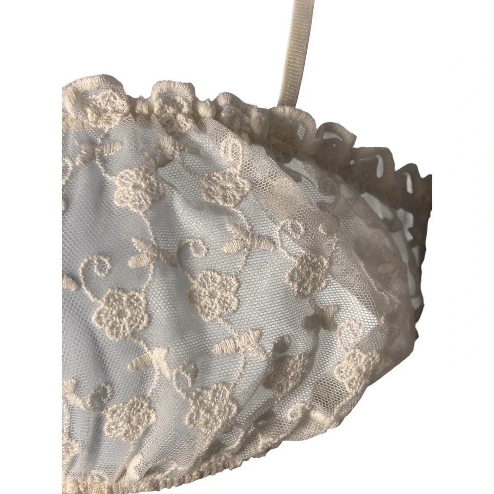 Only Hearts Women Little Flower Joey Bralette XS Off White Lace Ruffle Coquette
